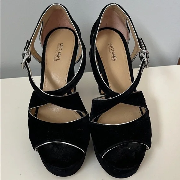 Michael Kors black velvet open toe platform high Heels 7M silver buckle accent - Picture 2 of 13